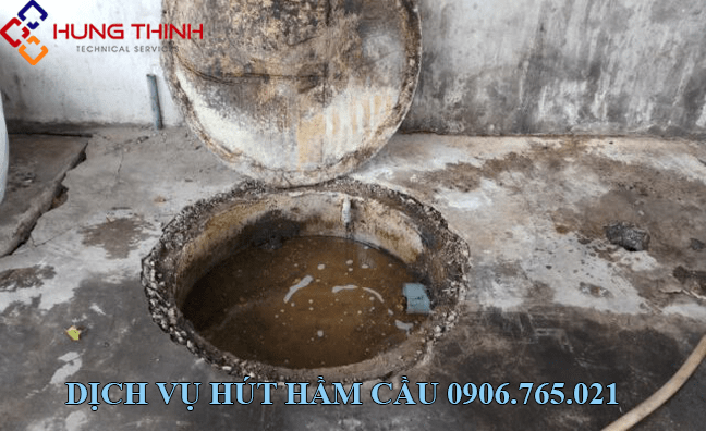 dau-hieu-ham-cau-khong-rut-nuoc-nhanh
